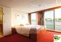 Kreuzfahrtschiff zu verkaufen