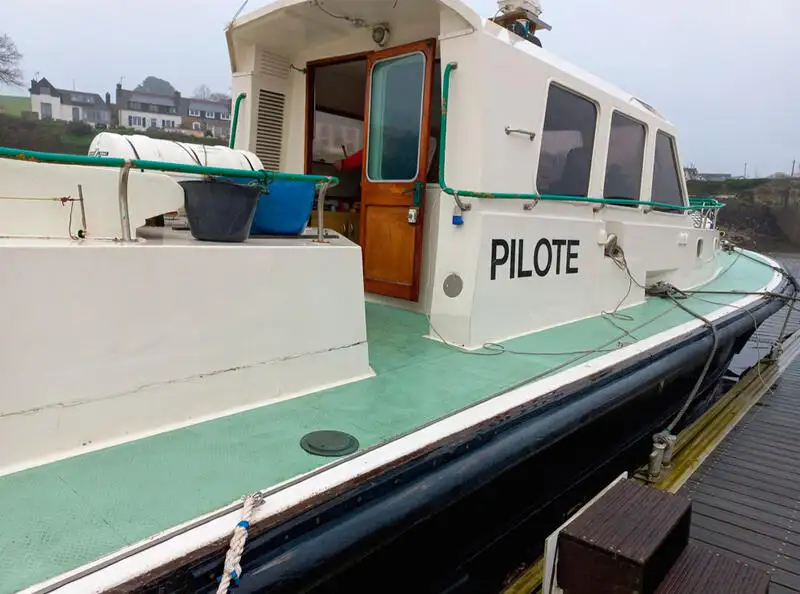 Lotsenboot zu verkaufen