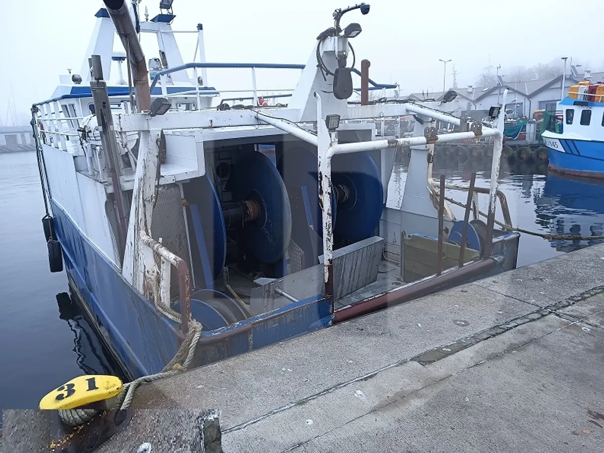 Lebendfischtransporter zu verkaufen