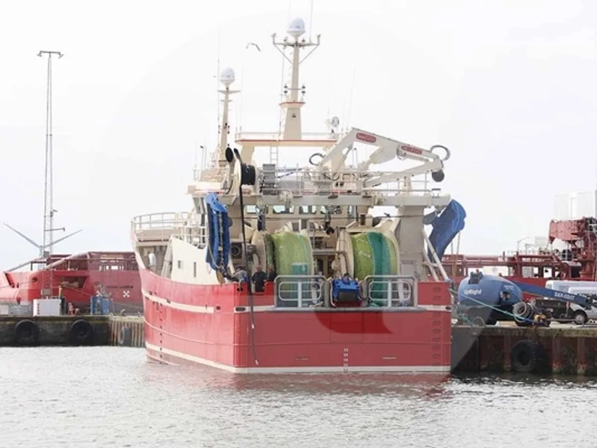Fischereifahrzeug zu verkaufen