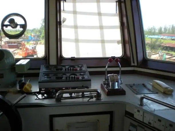 Schleppboot zu verkaufen