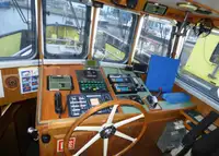 Arbeitsboote zu verkaufen