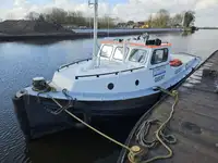 Schleppboot zu verkaufen