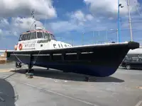 Lotsenboot zu verkaufen