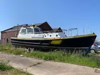 Lotsenboot zu verkaufen