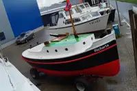 Schleppboot zu verkaufen