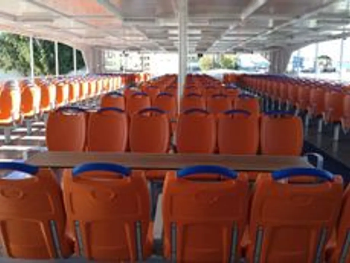 Passagierschiff zu verkaufen