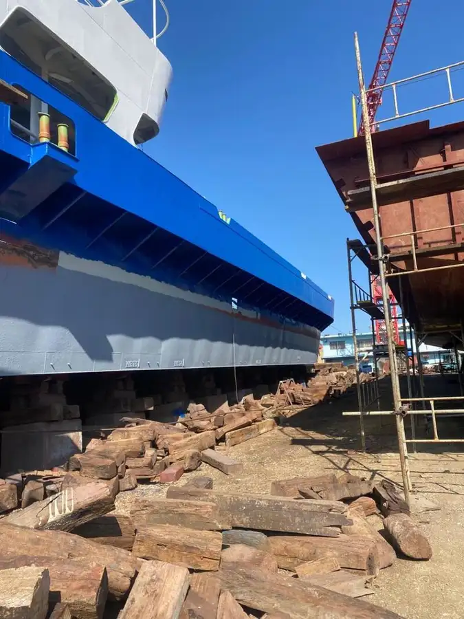 Fährschiff zu verkaufen