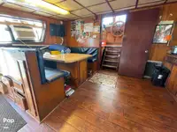 Trawler zu verkaufen