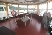 Kreuzfahrtschiff zu verkaufen