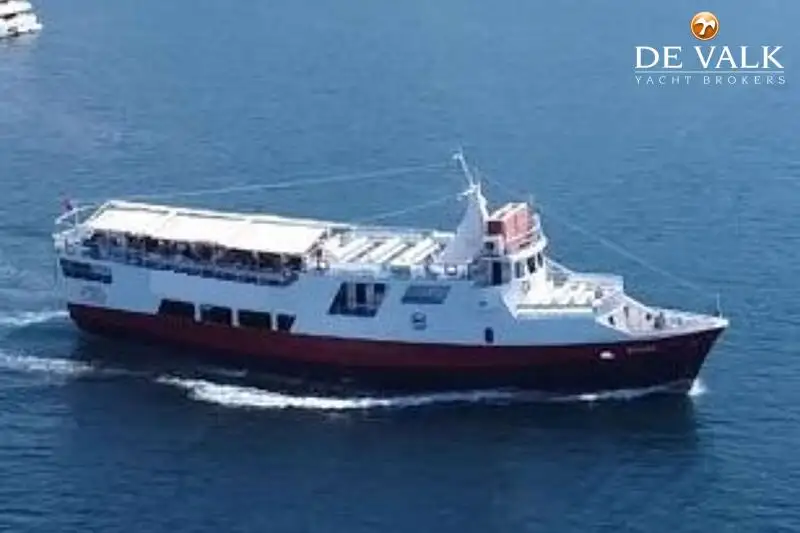 Fährschiff zu verkaufen