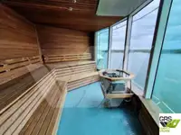 Kreuzfahrtschiff zu verkaufen