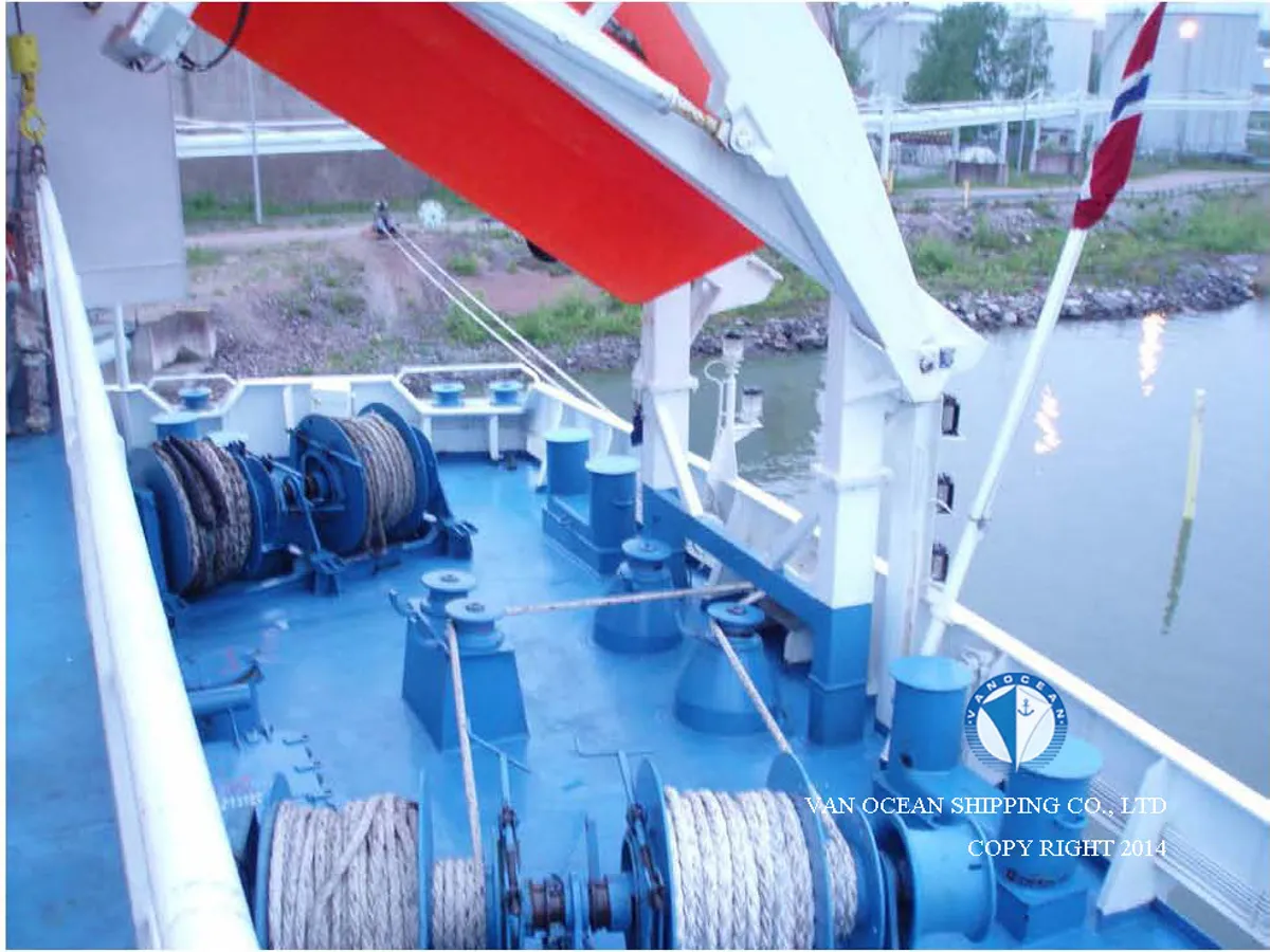 Öl-/Chemikalientanker zu verkaufen