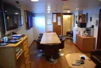 Landungsboot, Tank zu verkaufen