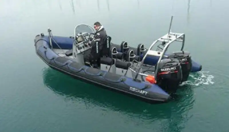 Rettungsboot zu verkaufen
