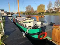 Lastkahn zu verkaufen