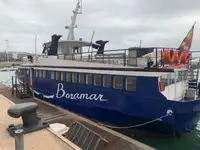 Kreuzfahrtschiff zu verkaufen
