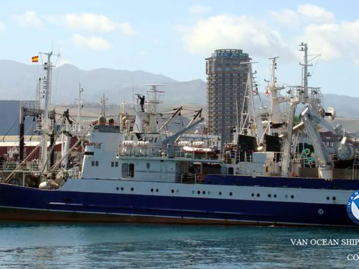Trawler zu verkaufen