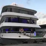 Passagierschiff zu verkaufen