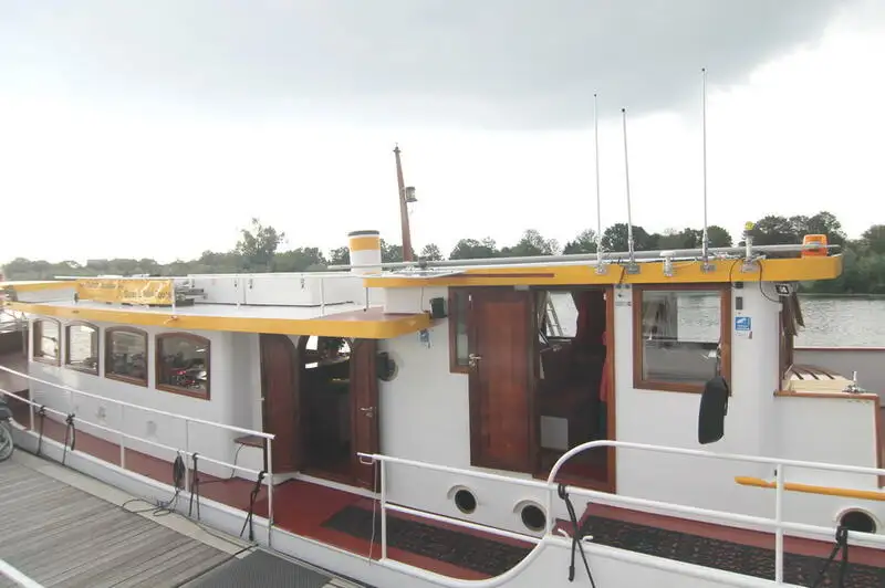 Kreuzfahrtschiff zu verkaufen