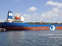 Öl-/Chemikalientanker zu verkaufen