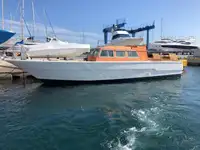 Arbeitsboote zu verkaufen
