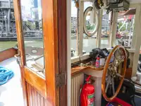 Schleppboot zu verkaufen