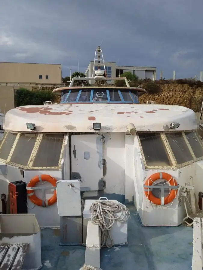 Fährschiff zu verkaufen