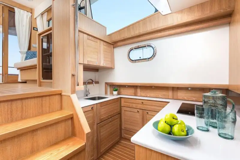Trawler zu verkaufen