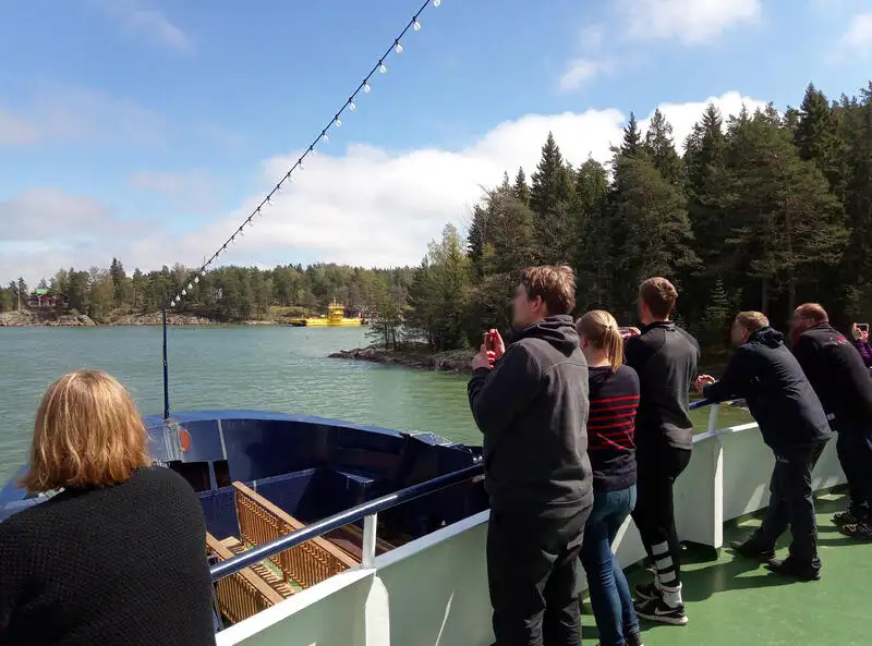 Kreuzfahrtschiff zu verkaufen