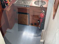 Arbeitsschiffe zu verkaufen