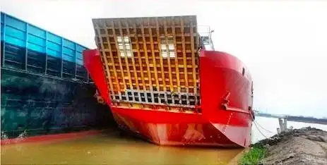 Landungsboot, Tank zu verkaufen