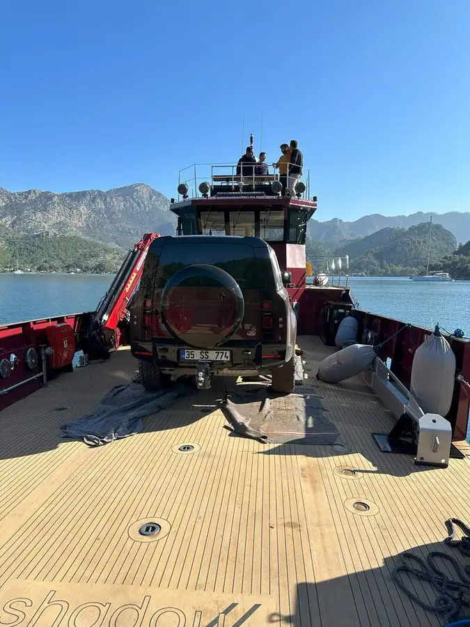 Landungsboot, Tank zu verkaufen