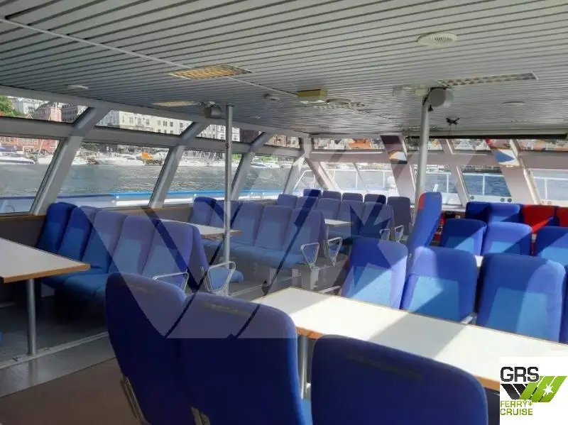 Fährschiff zu verkaufen