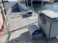 Landungsboot, Tank zu verkaufen