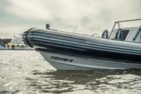 Festrumpf-Schlauchboot zu verkaufen