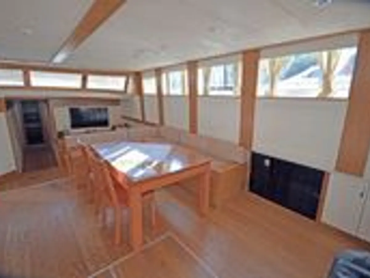 Yacht zu verkaufen
