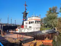 Schleppboot zu verkaufen