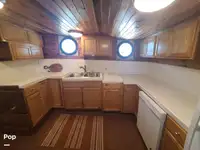 Trawler zu verkaufen