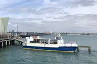 Fährschiff zu verkaufen