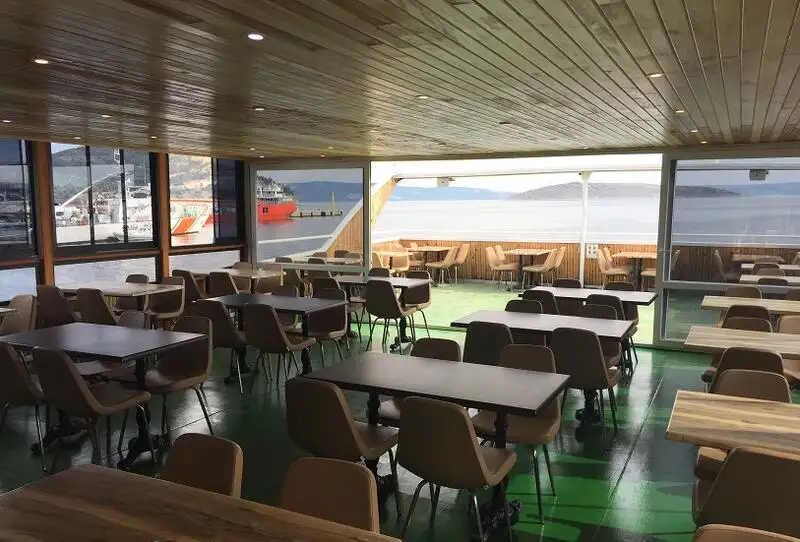 Restaurant-Schiff zu verkaufen