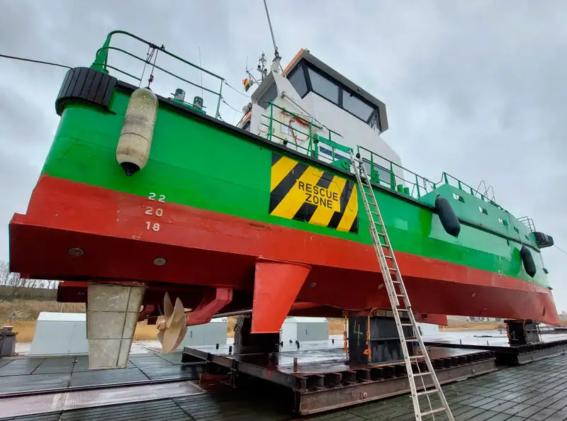 Windpark-Service-Schiff zu verkaufen