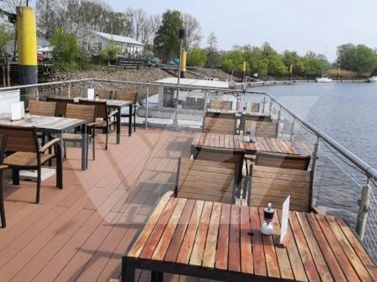 Restaurant-Schiff zu verkaufen