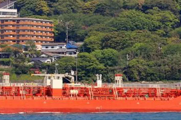 Oil/Chemical tanker for sale