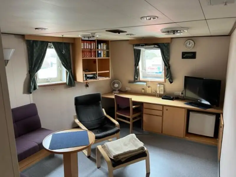 Schleppboot zu verkaufen