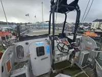 Rettungsboot zu verkaufen