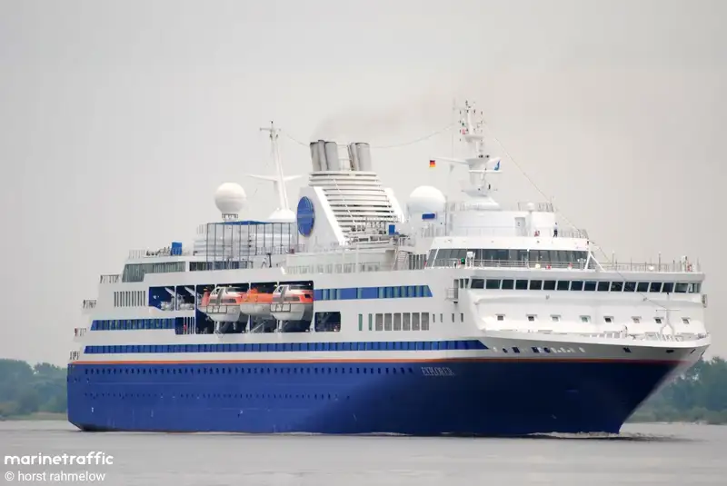Passagierschiff zu verkaufen