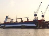 Schwimmende Docks zu verkaufen