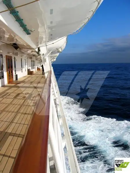 Kreuzfahrtschiff zu verkaufen