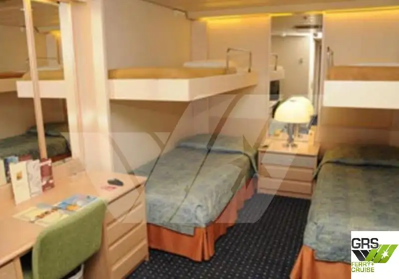Kreuzfahrtschiff zu verkaufen